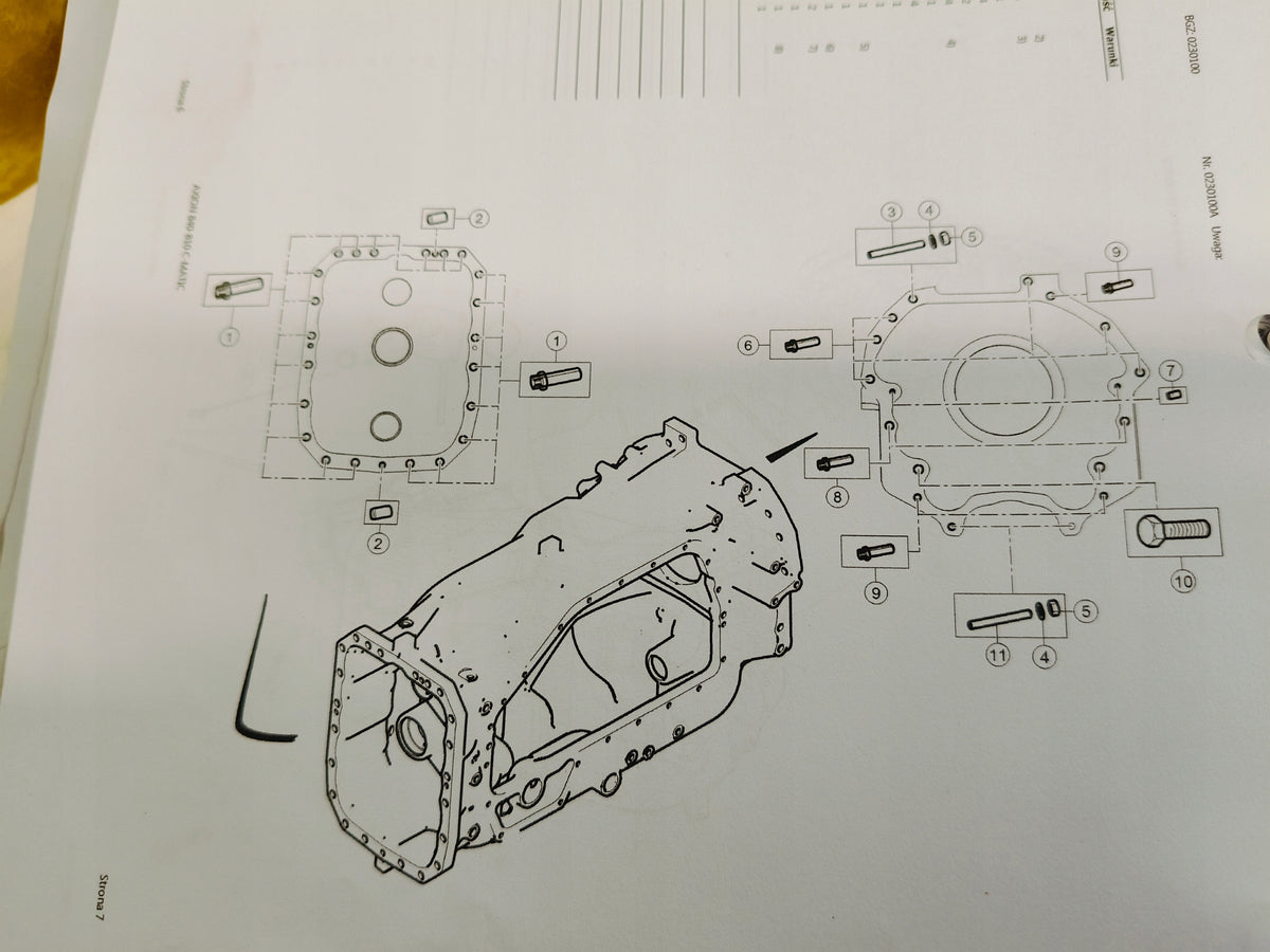 0010329681 CLAAS AXION 840 C-MATIC 13R 240KM 12KT-SCREW WITH FLANGE M16X60