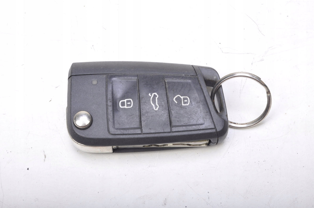 A1 II 82A IGNITION SWITCH KEY 1K0905851 82A837220