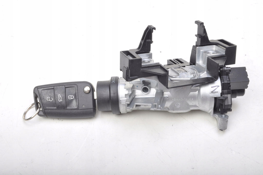 A1 II 82A IGNITION SWITCH KEY 1K0905851 82A837220