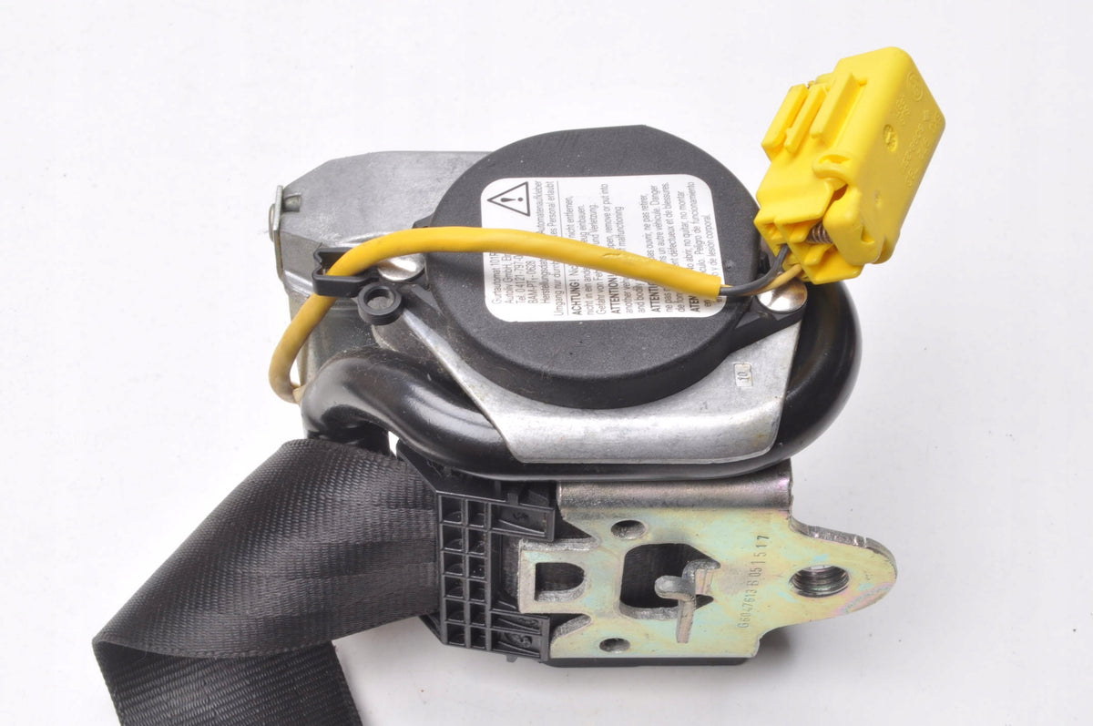 A4 B8 VOLKSWAGEN GOLF V SEAT BELT RIGHT FRONT 1K3857706