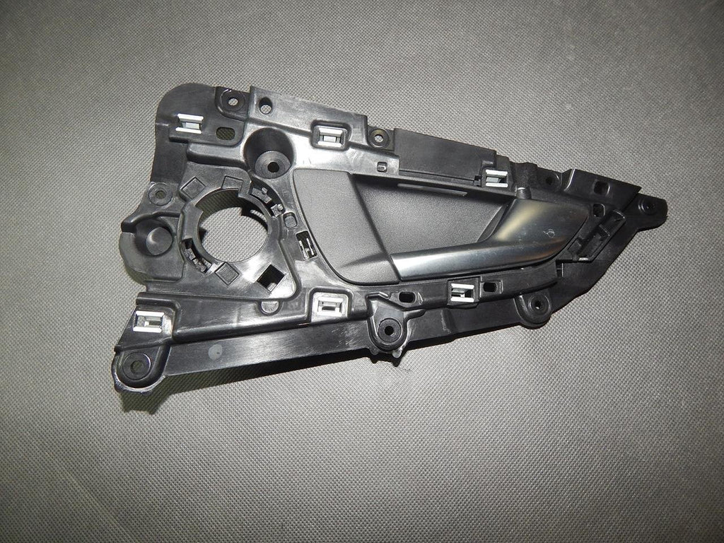 A7 4G INTERIOR DOOR HANDLE RIGHT REAR 4G8839020