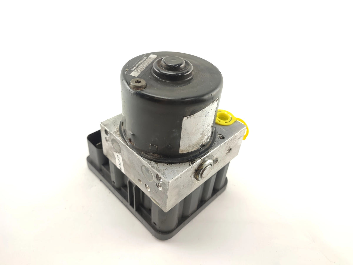 ABS PUMP VOLVO V50 30672506A