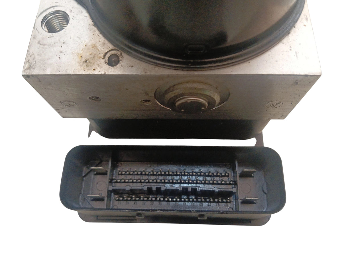 ABS PUMP VOLVO V50 30794728