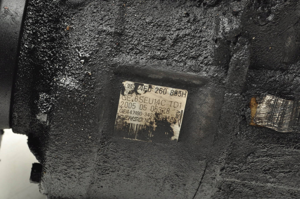 AIR CONDITIONING COMPRESSOR AUDI A4 S4 A5 S5 A6 A6 C6 2.4 V6 177 KM 4F0260805H