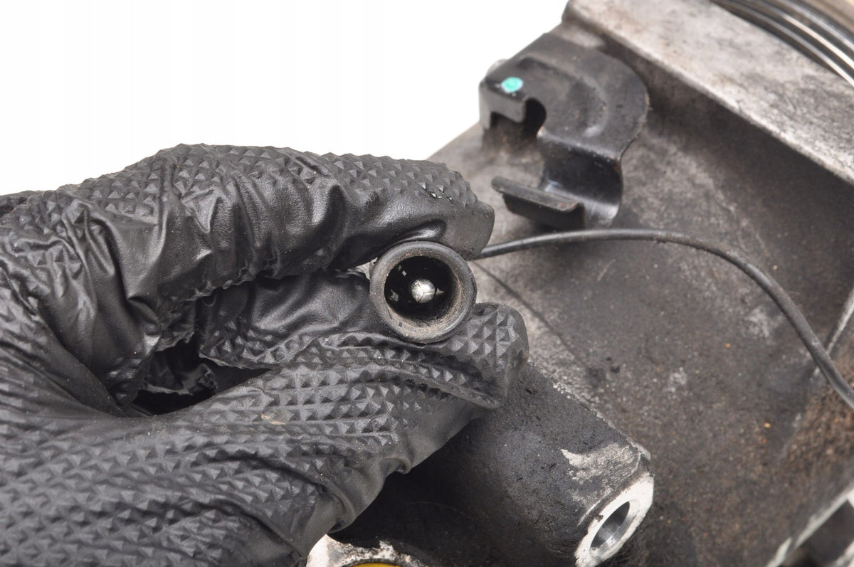 AIR CONDITIONING COMPRESSOR VOLVO C30 S40 II V50 C70 II 2.0 D3 150KM 31308257