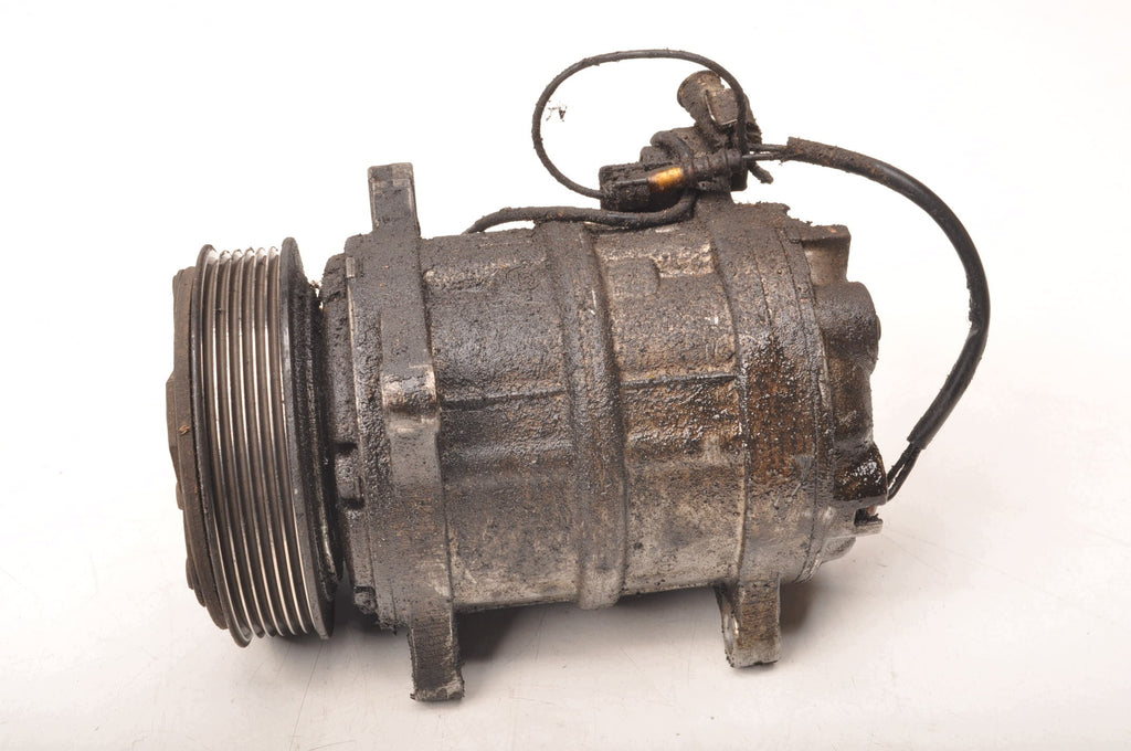 AIR CONDITIONING COMPRESSOR VOLVO S80 AND 2.5 TDI 140 KM 9171437