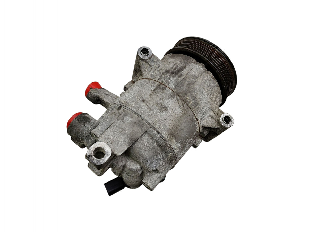 AIR CONDITIONING COMPRESSOR VW PASSAT B7 GOLF VI SKODA ROOMSTER 5K0820803A