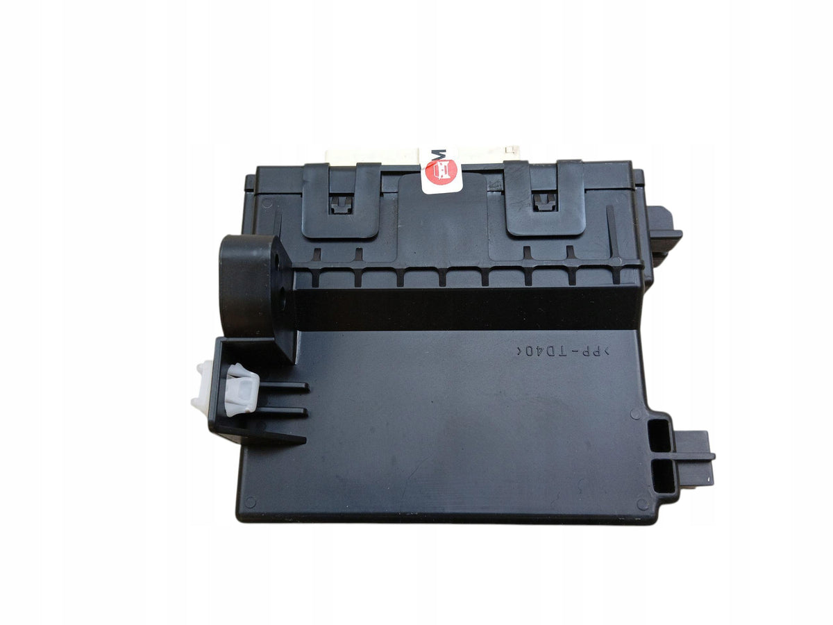 AIR CONDITIONING CONTROLLER MODULE LEXUS IS III 300h 88650-53571