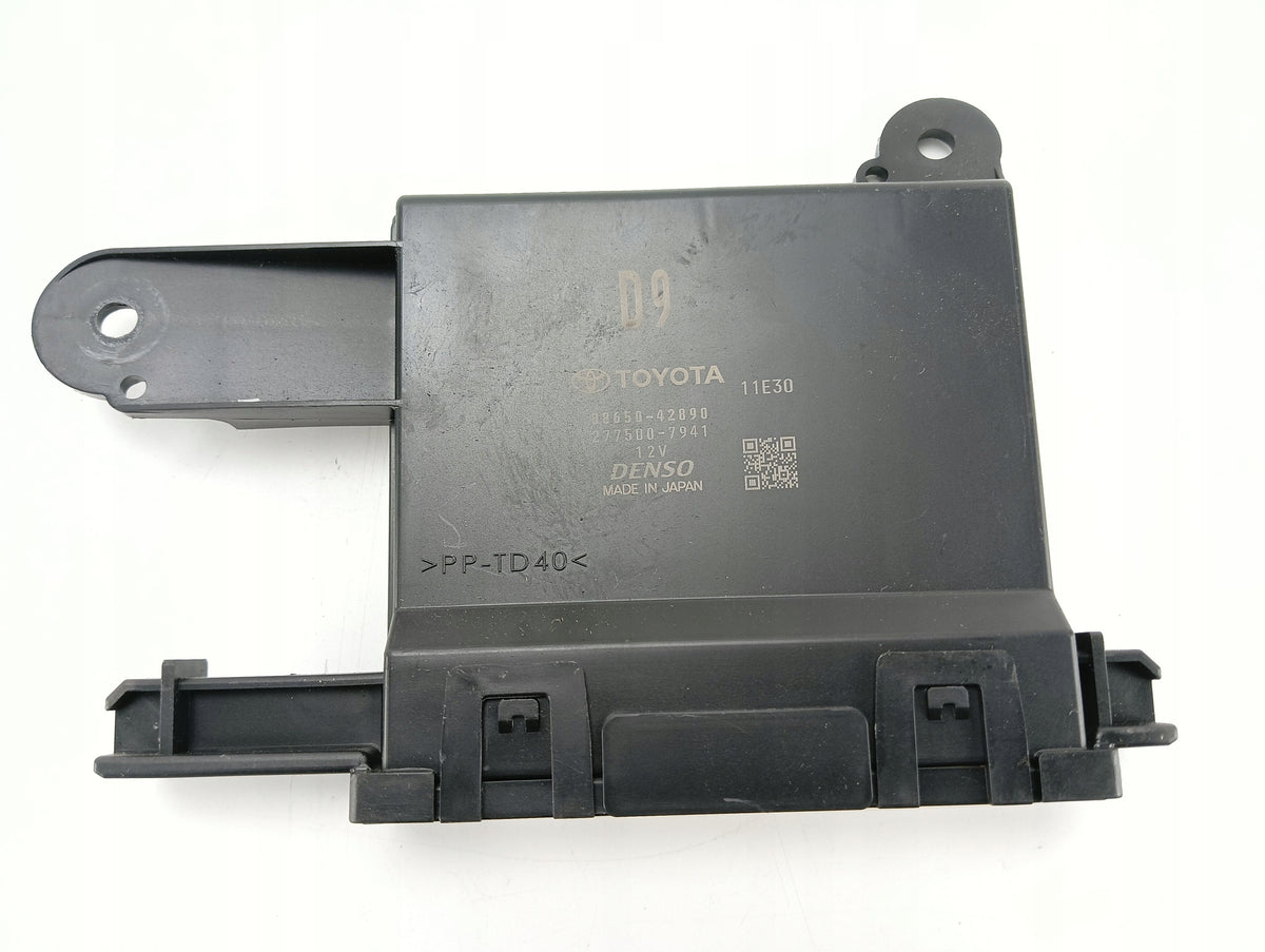AIR CONDITIONING CONTROLLER MODULE TOYOTA RAV4 V 88650-42890