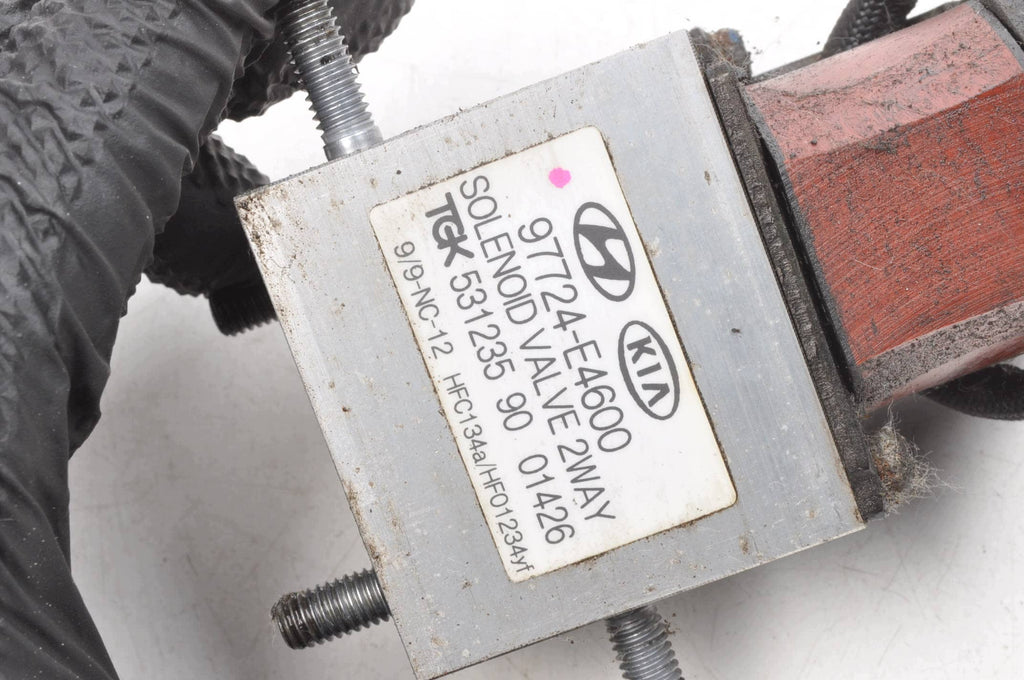 AIR CONDITIONING EXPANSION VALVE HYUNDAI IONIQ 97724-E4600
