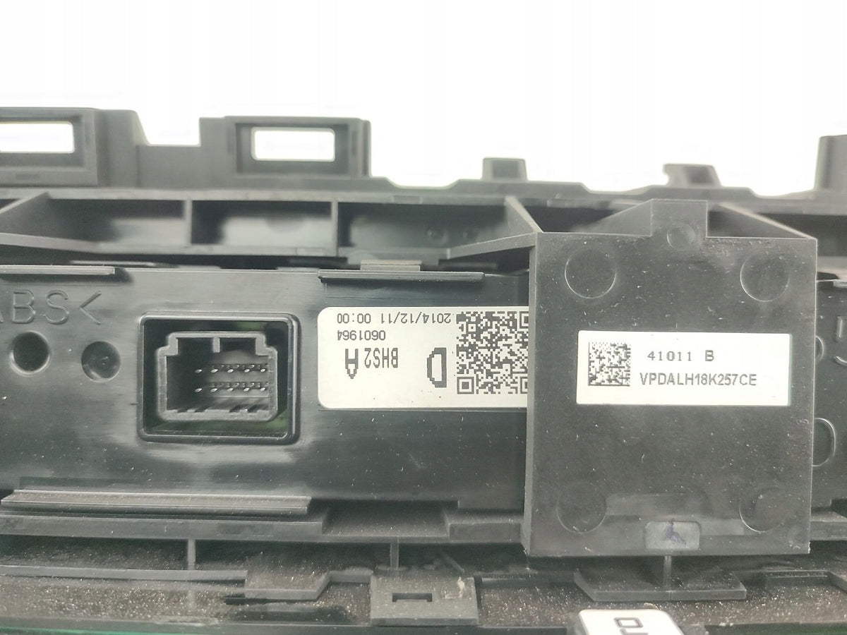 AIR CONDITIONING PANEL MAZDA 3 III BM/BN (2013-2016) B45D61190