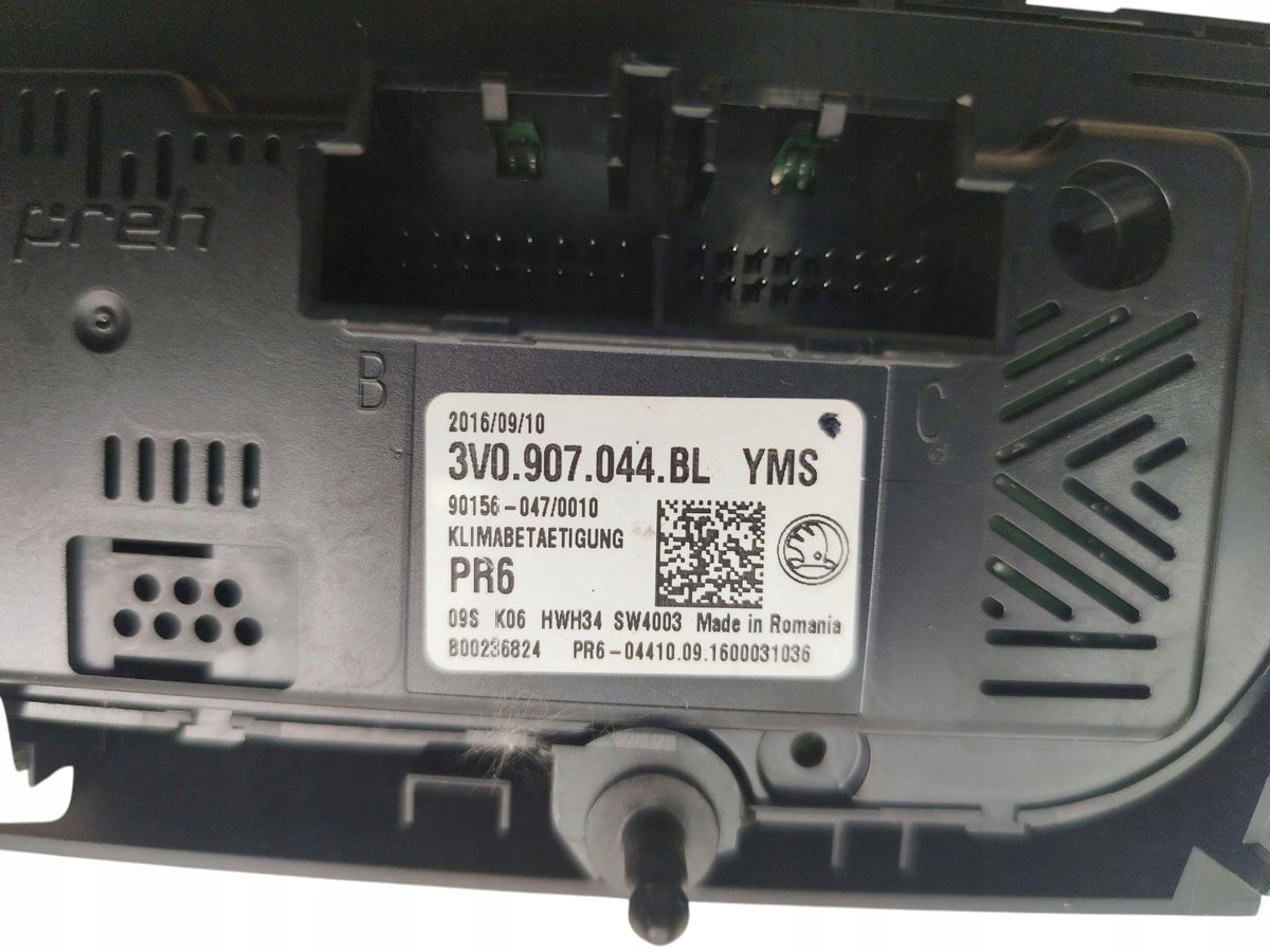 AIR CONDITIONING PANEL SKODA SUPERB III (2015-2019) 3V0907044BL