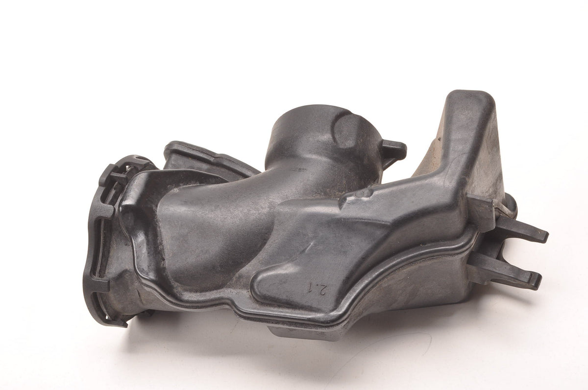 AIR INTAKE PIPE IBIZA V T-ROC SKODA FABIA III 1.0 TSI 95KM 04C129656L