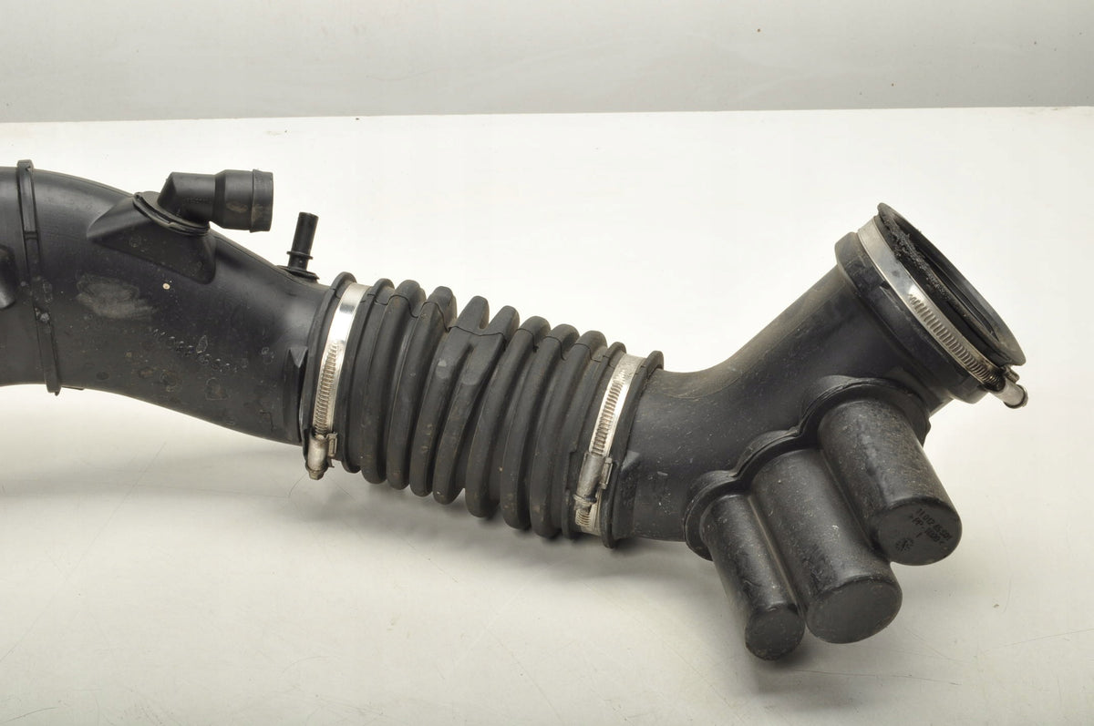 AIR INTAKE PIPE VOLVO S60 II V60 1.6 T4 180KM 31338561