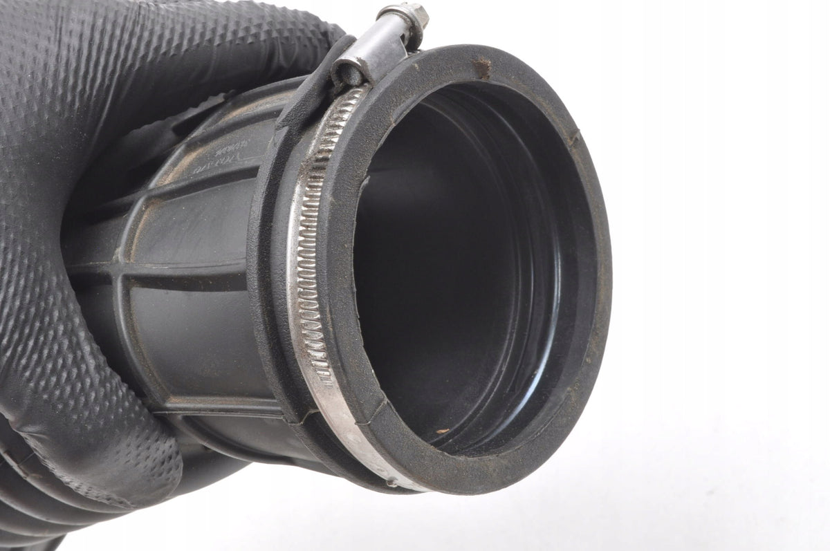 AIR INTAKE PIPE VOLVO S60 III V60 II 2.0 T6 Plug-in Hybrid 31370326