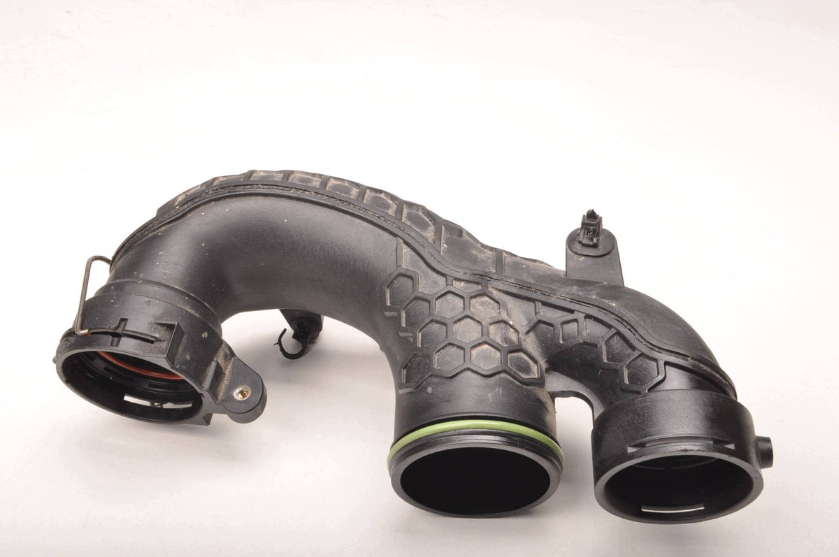 AIR INTAKE PIPE VOLVO S90 V90 XC60 II 2.0 16V T8 32222128 31392382