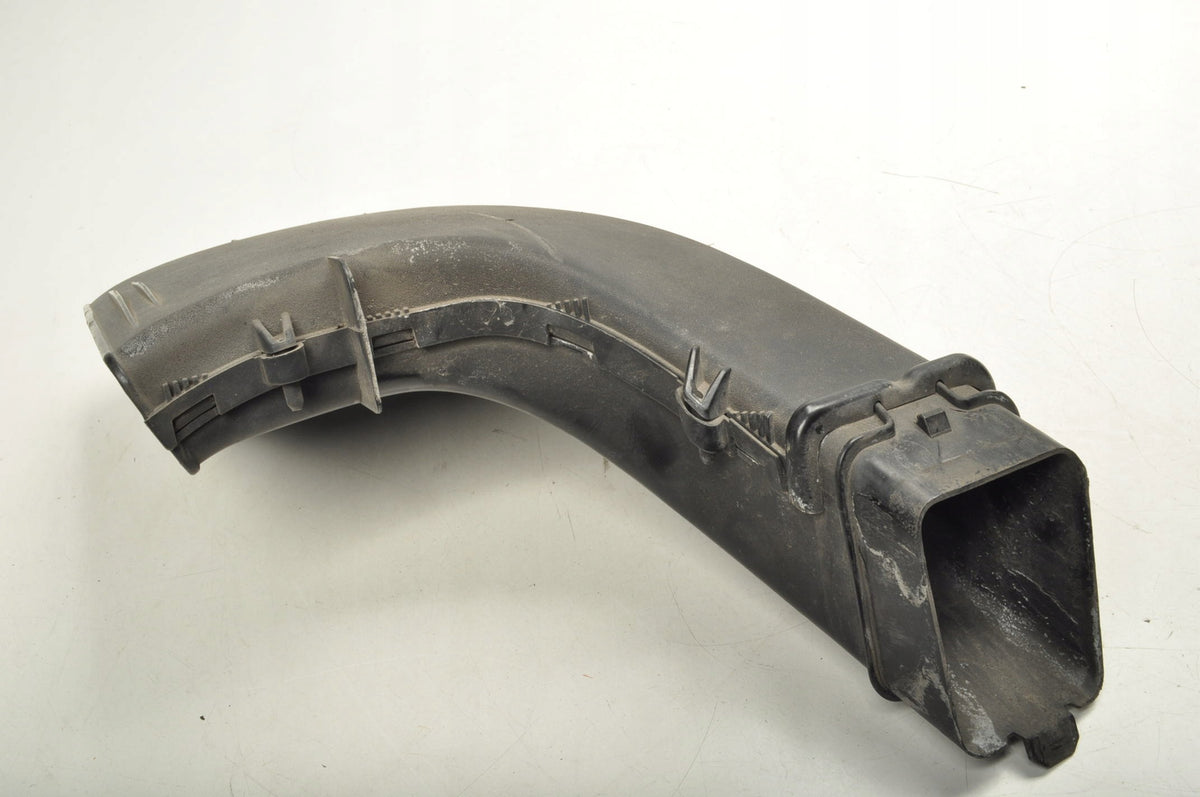 AIR INTAKE PIPE VOLVO V40 II 2.0 D4 190KM 31338658