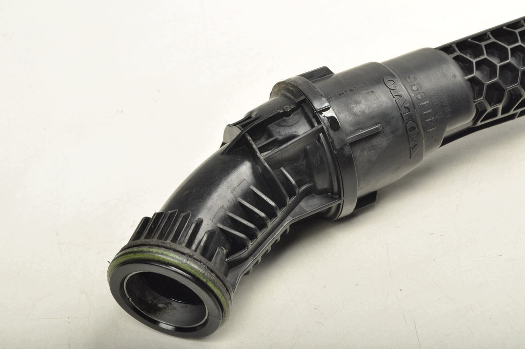 AIR INTAKE PIPE VOLVO V40 II 2.0 D4 190KM 31411996