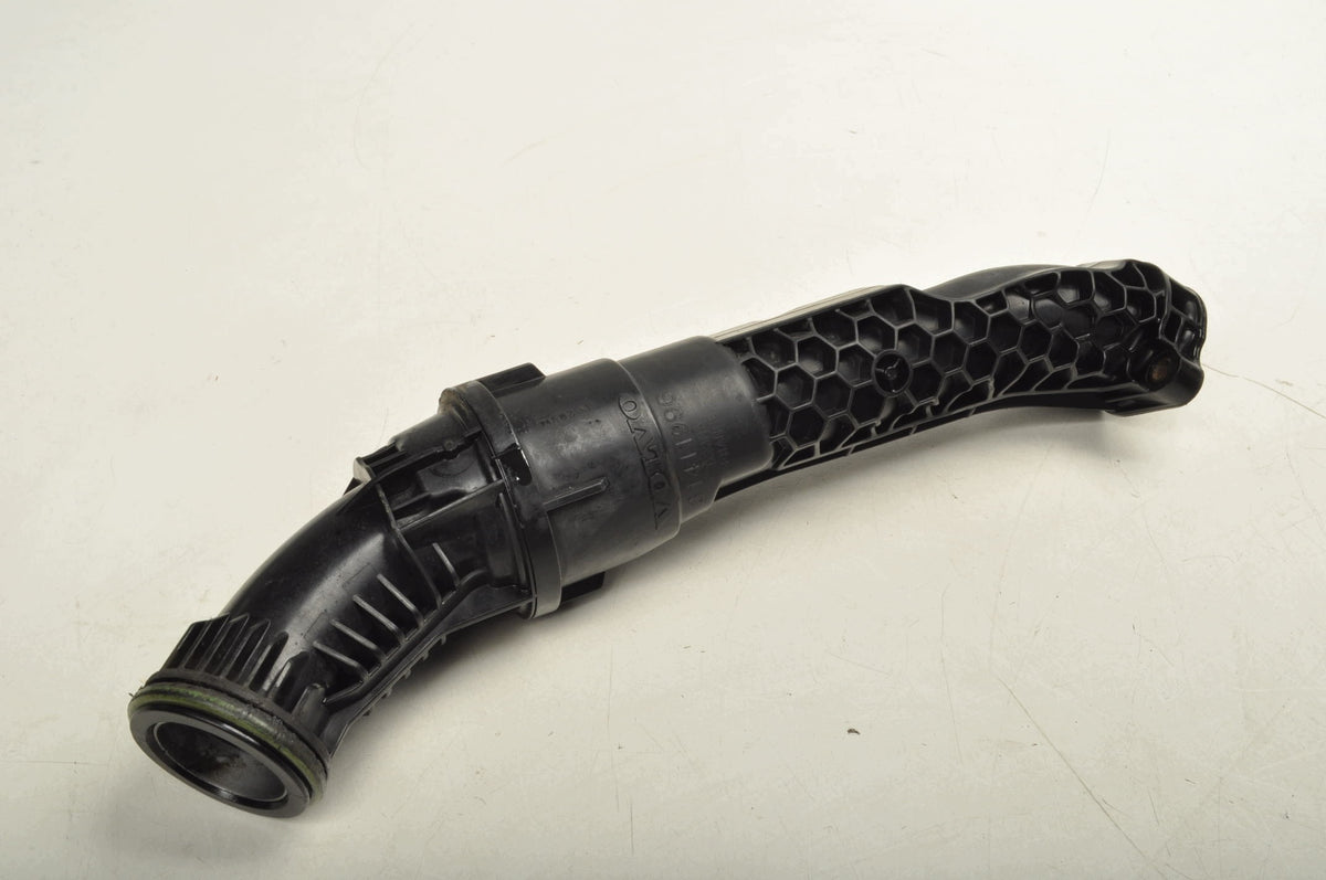 AIR INTAKE PIPE VOLVO V40 II 2.0 D4 190KM 31411996