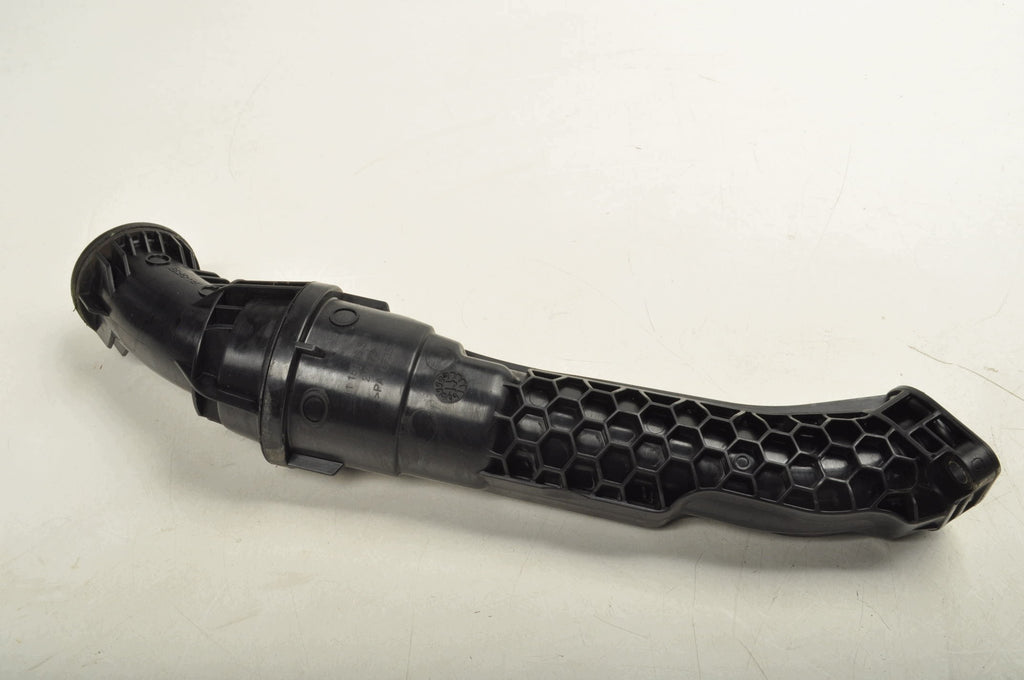 AIR INTAKE PIPE VOLVO V40 II 2.0 D4 190KM 31411996