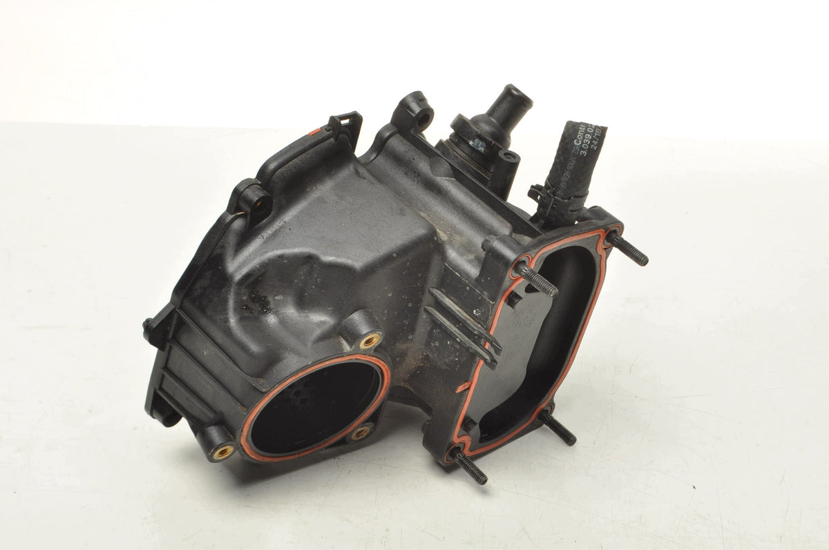 AIR INTAKE PIPE VOLVO V60 II S60 III XC90 II V90 II S90 II T8 32222165