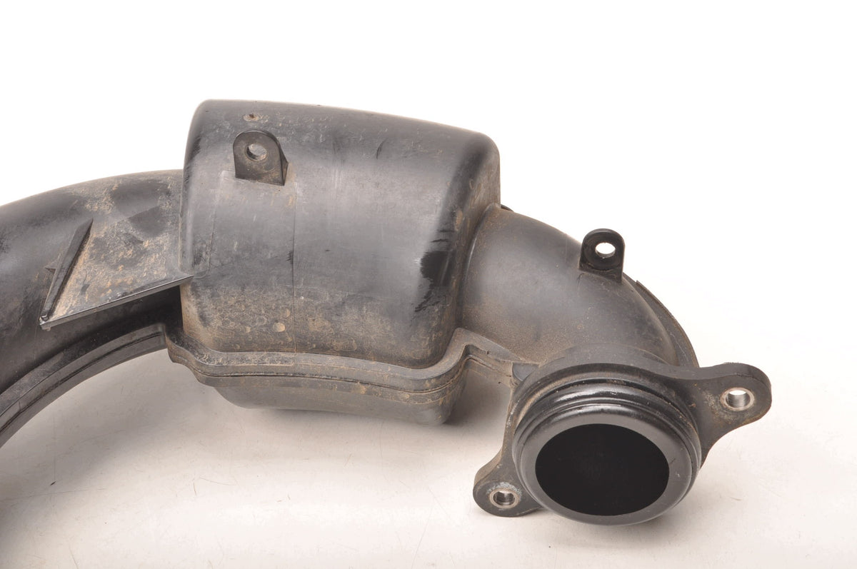 AIR INTAKE PIPE VOLVO XC40 2.0 T5 247KM 32252698