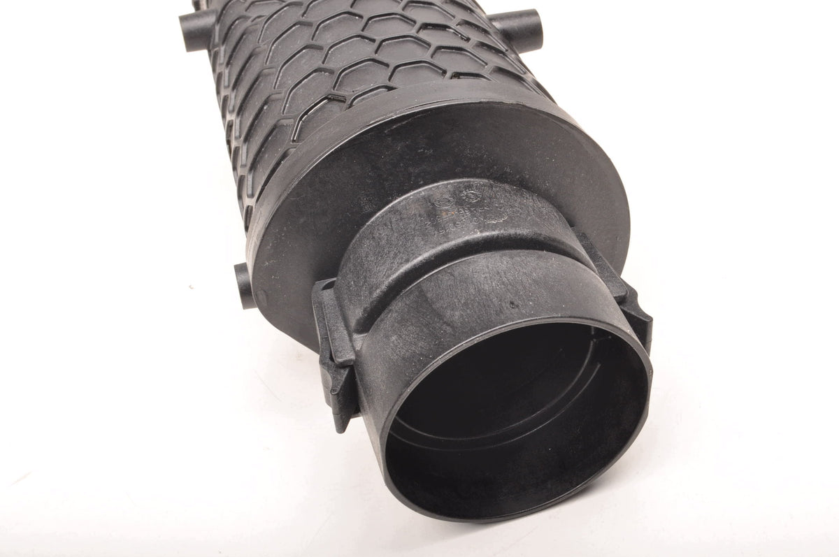 AIR INTAKE PIPE VOLVO XC60 II XC90 II 2.0 16V T8 31474846