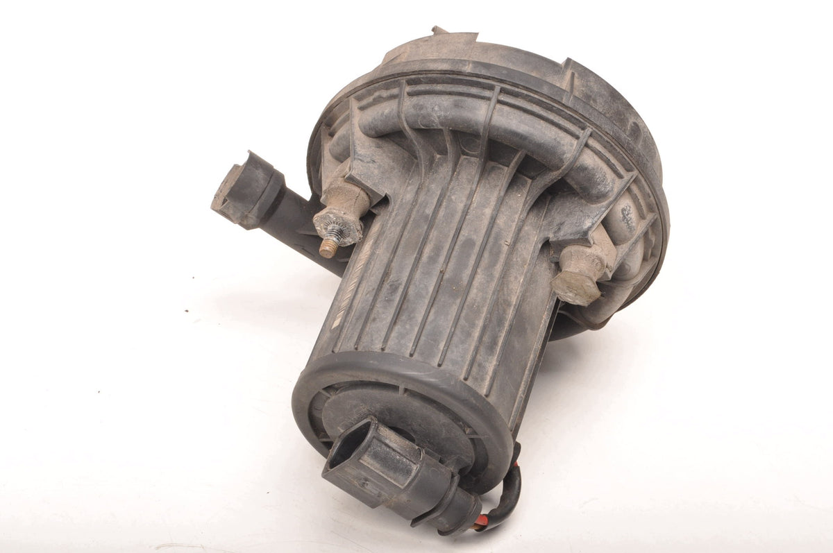 AIR PUMP AUDI A6 C6 VOLKSWAGEN PASSAT B5 3B0906613