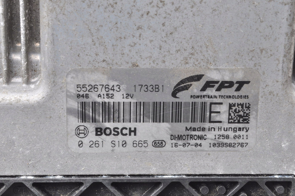 ALFA ROMEO 4C 1.75 TBi COMPUTER ENGINE CONTROLLER 55267643 0261S10665