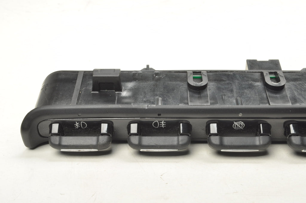 ALFA ROMEO GIULIETTA SWITCH PANEL