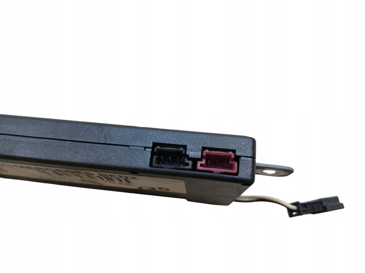 ANTENNA AMPLIFIER MERCEDES C W203 A2038207989 A2038208689