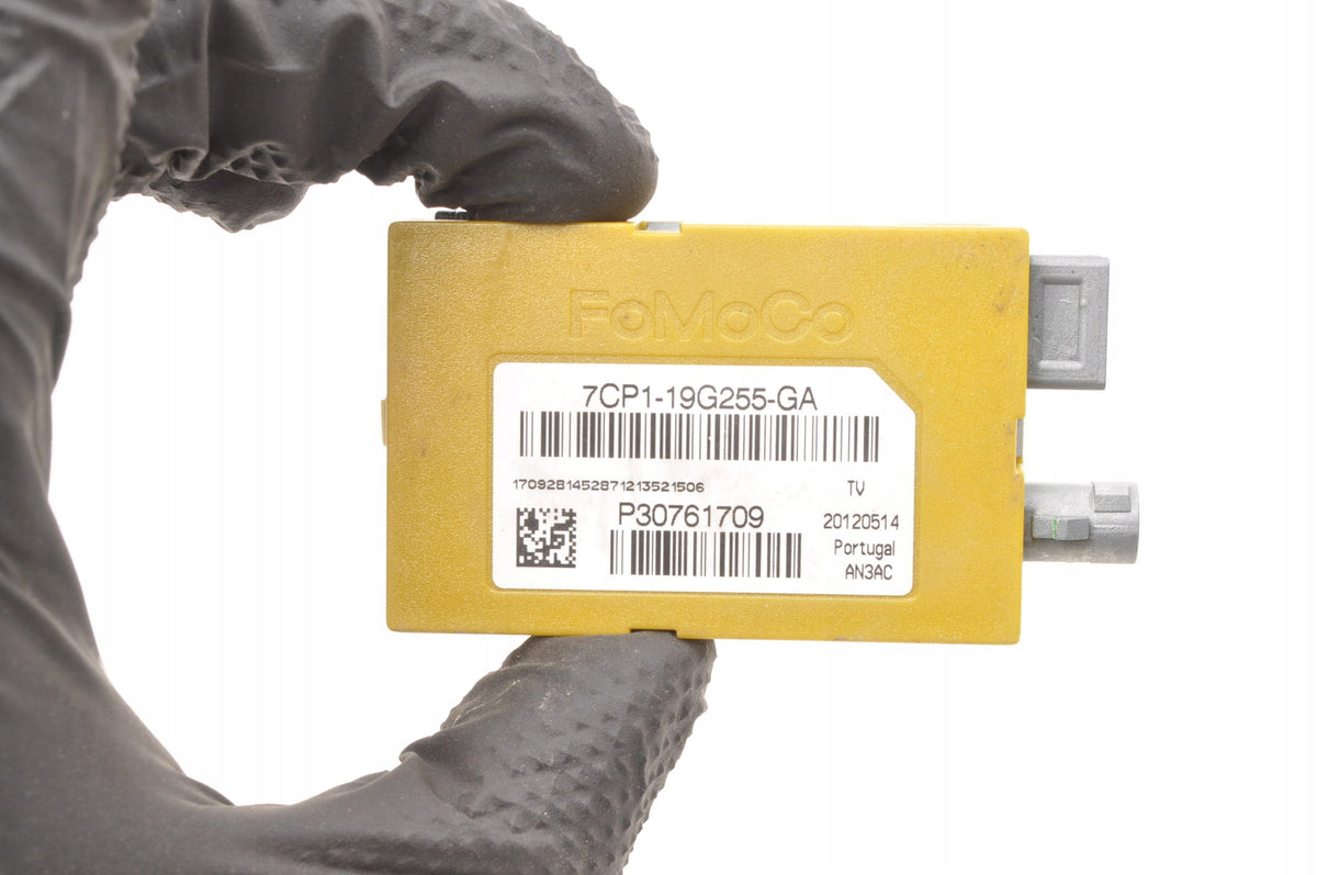 ANTENNA AMPLIFIER VOLVO V50 S60 V60 V70 II 30761709
