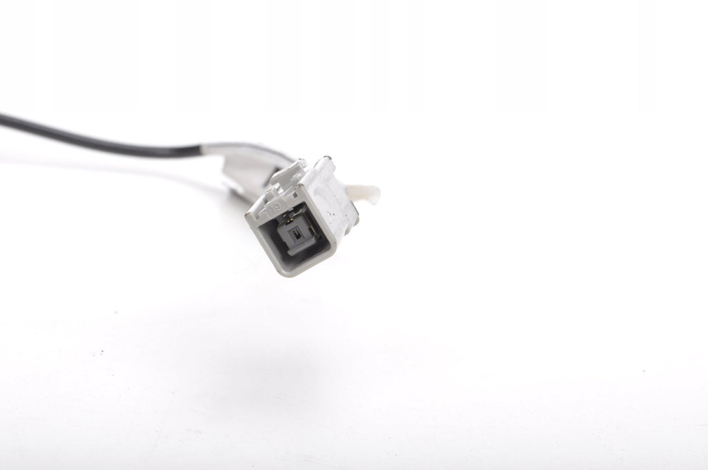 ASTON MARTIN DB11 ANTENNA AG43-18C840-AA