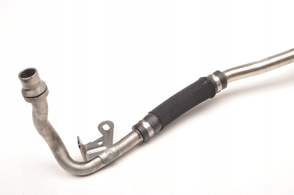 ASTON MARTIN DB11 PIPE WATER LINE A1772001952
