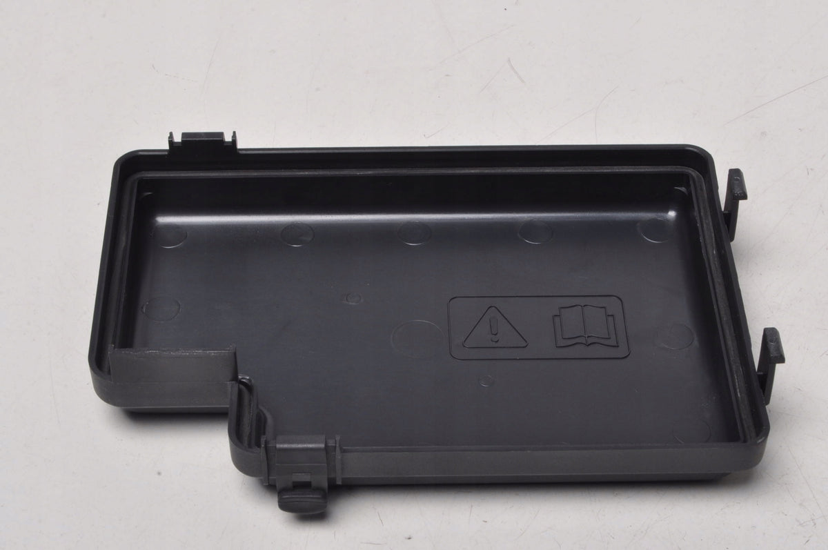 ASTON MARTIN VANTAGE 4.7 FUSE BOX HOUSING BOX