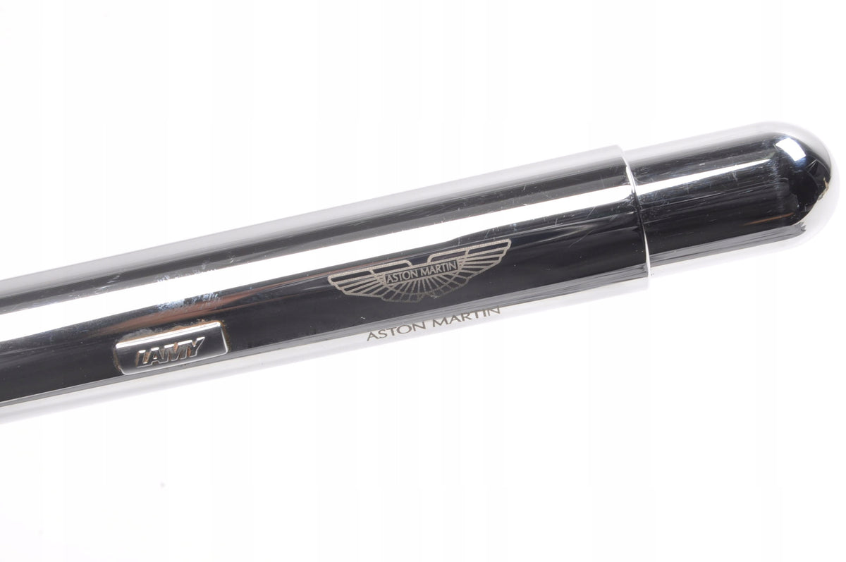 ASTON MARTIN VANTAGE 4.7 PEN 700623