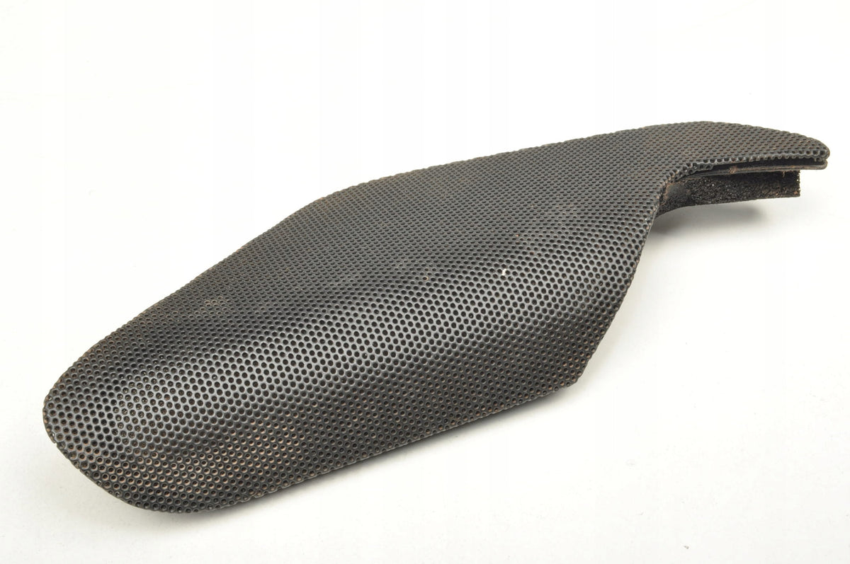 ASTON MARTIN VANTAGE 4.7 SPEAKER GRILLE 6G33-60181-A