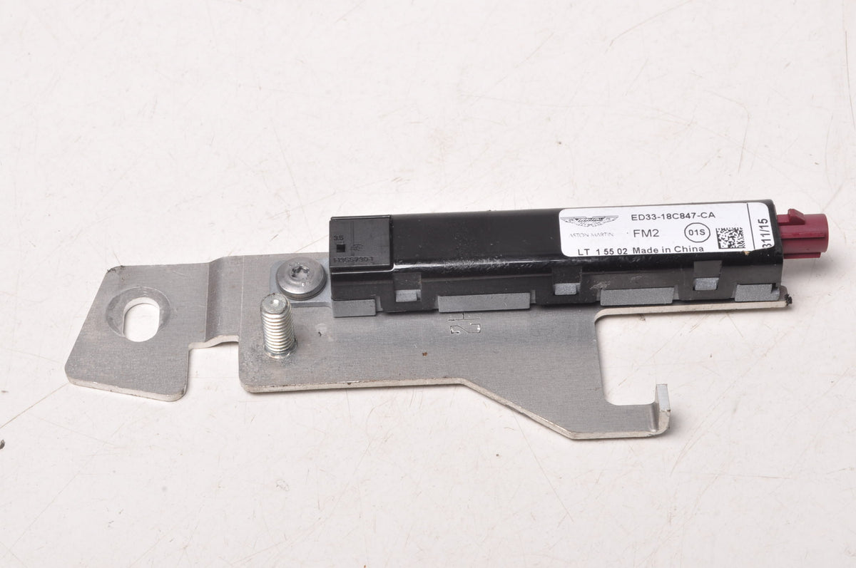ASTON MARTIN VANTAGE ANTENNA MODULE ED33-18C847-CA