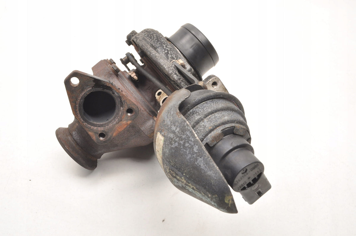 ASTRA 4 J ZAFIRA C INSIGNIA A 2.0 CDTI TURBINE TURBOCHARGER 55581063