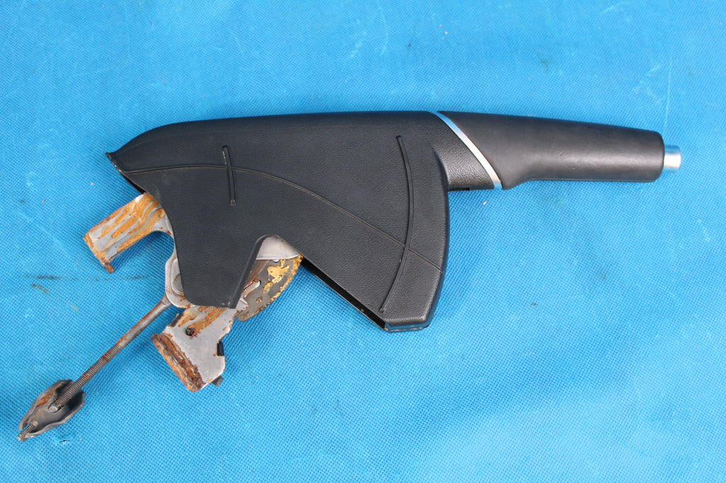 AUDI A1 8X HANDBRAKE LEVER 2016R 6C0711303C