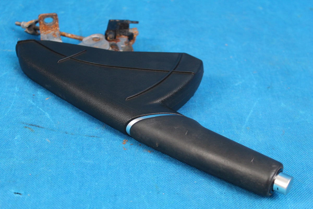AUDI A1 8X HANDBRAKE LEVER 2016R 6C0711303C