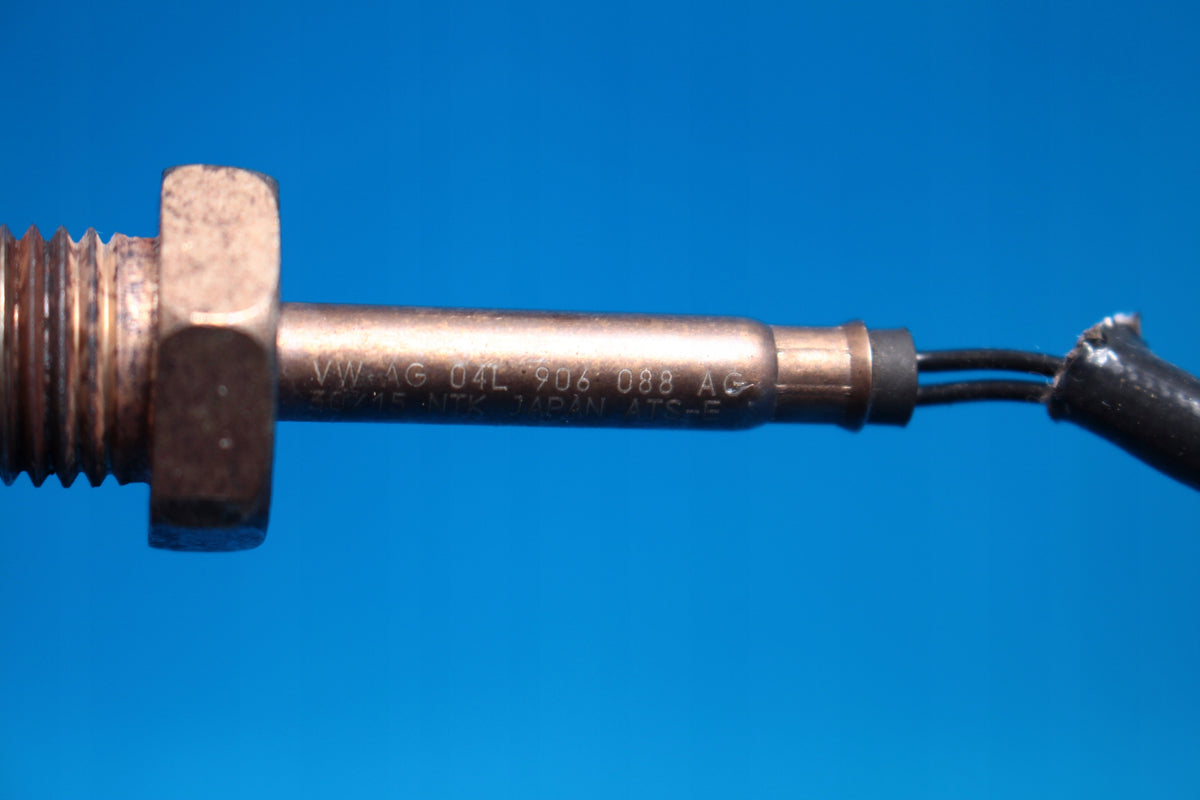 AUDI A1 8X0 1.6TDI EXHAUST TEMPERATURE SENSOR 04L906088AG 2016R
