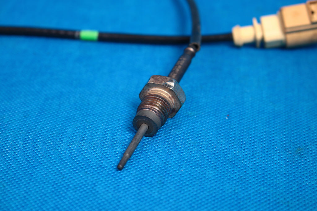 AUDI A1 8X0 1.6TDI EXHAUST TEMPERATURE SENSOR 04L906088AJ 2016R