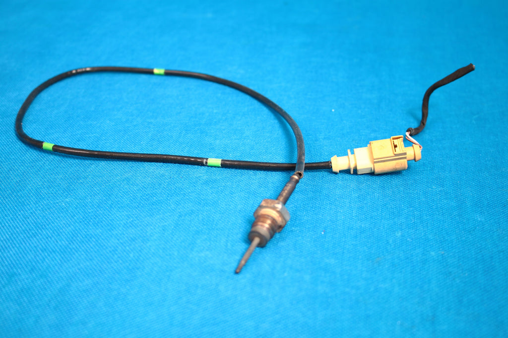 AUDI A1 8X0 1.6TDI EXHAUST TEMPERATURE SENSOR 04L906088AJ 2016R