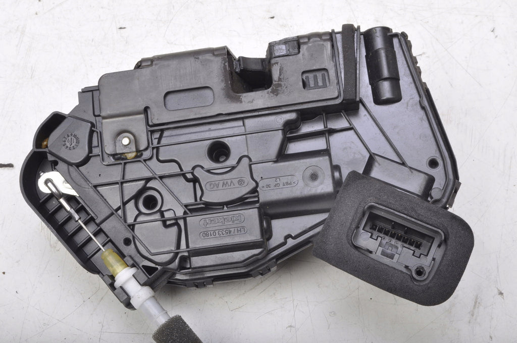 AUDI A1 II 82A DOOR LOCK LEFT FRONT UK