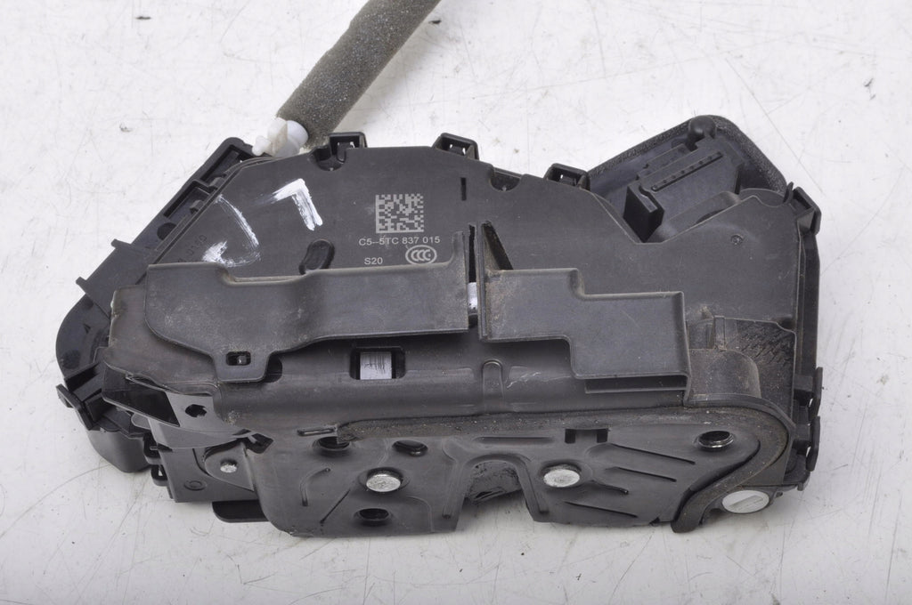 AUDI A1 II 82A DOOR LOCK LEFT FRONT UK