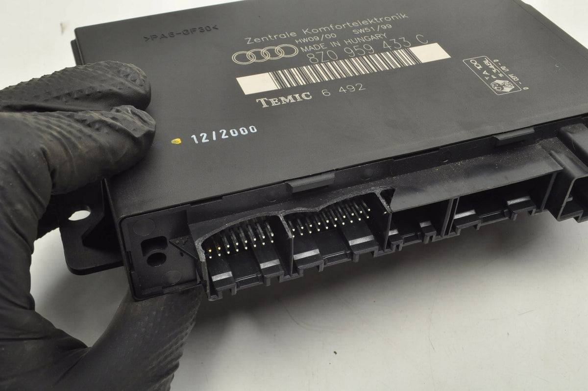 AUDI A2 COMFORT MODULE 8Z0959433C