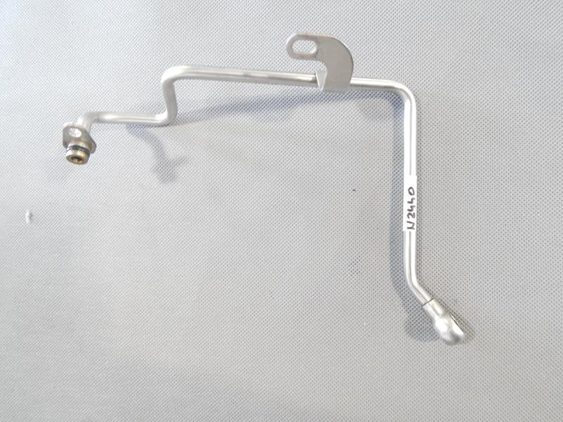 AUDI A3 8P 11R TURBINE OIL TUBE 03F145140D