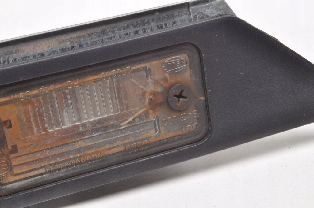 AUDI A3 8P BLENDA FLAP STRIP 8E0827657 HB 5D