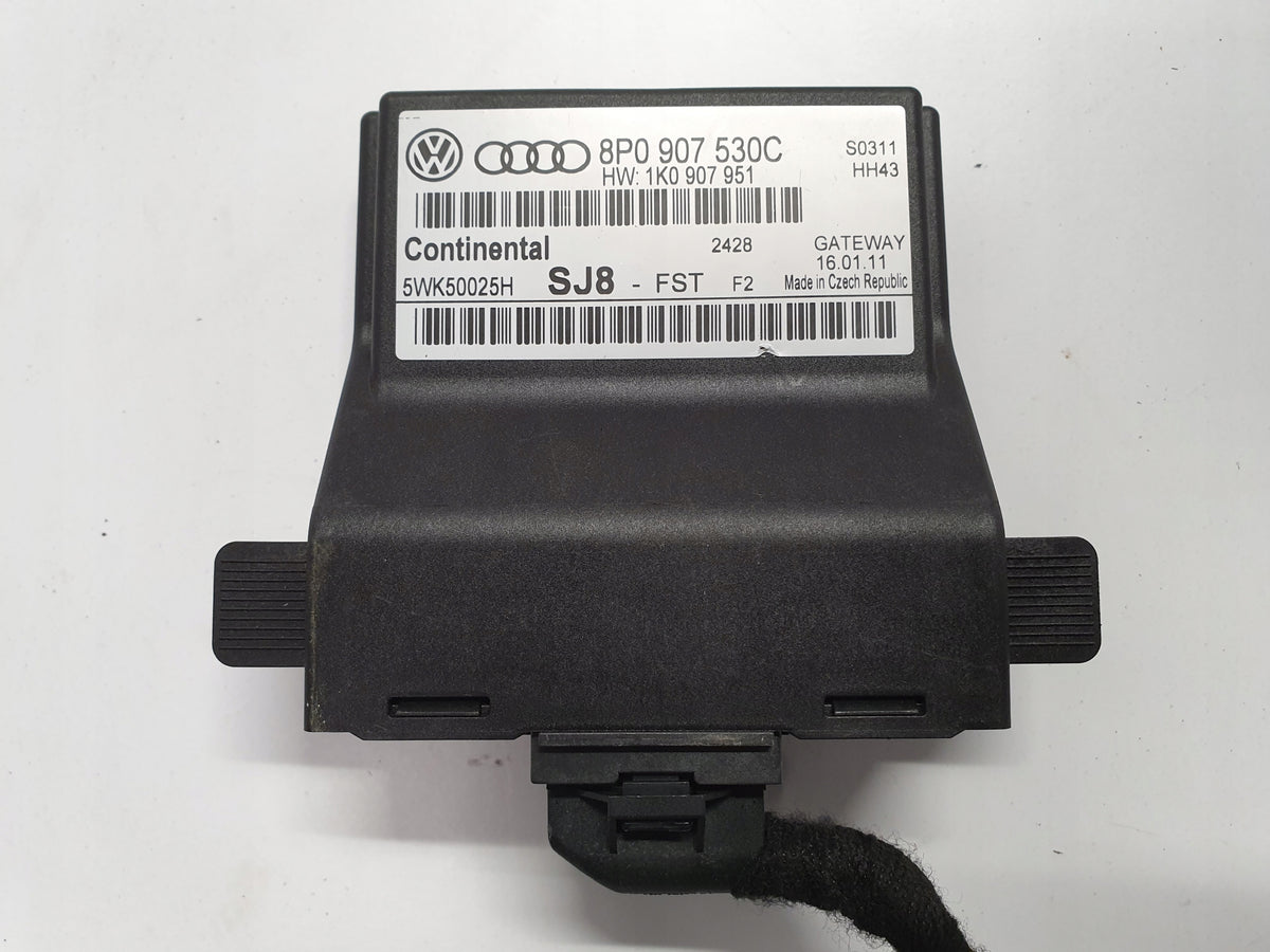 AUDI A3 8P GATEWAY CONTROLLER MODULE 8P0907530C
